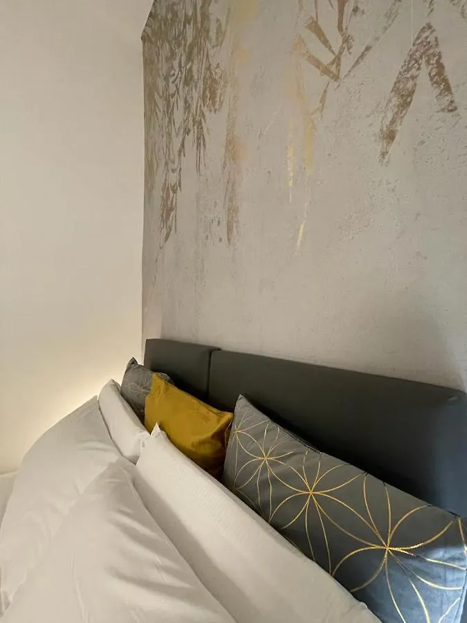 Happy Family Apartments Il Doge Genoa 0*,  Italy